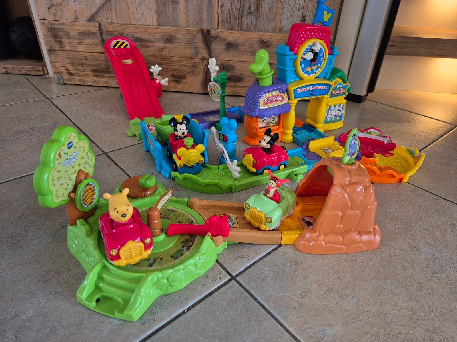 Toet Toet set Disney Mickey's treinstation + Winnie de Poeh, Ophalen, 2 tot 4 jaar