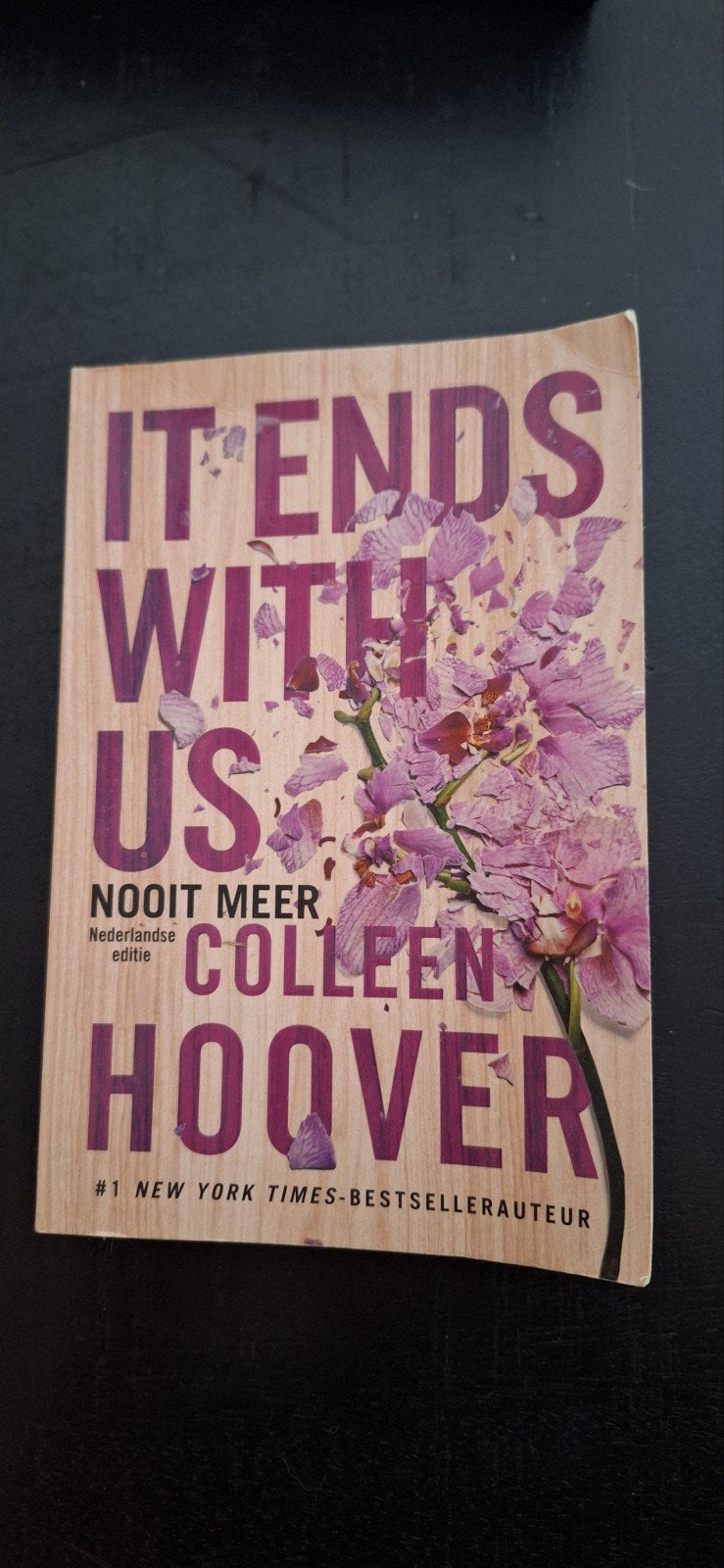 Colleen Hoover - It ends with us, Boeken, Ophalen of Verzenden, Gelezen, Colleen Hoover