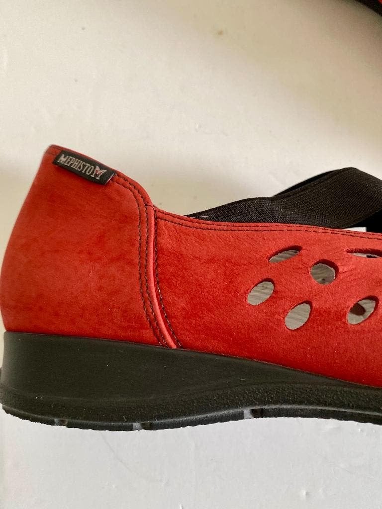 K96 Mephisto maat 40 leren sandalen open schoen rood leer, Mephisto, Zo goed als nieuw, Rood, Sandalen of Muiltjes