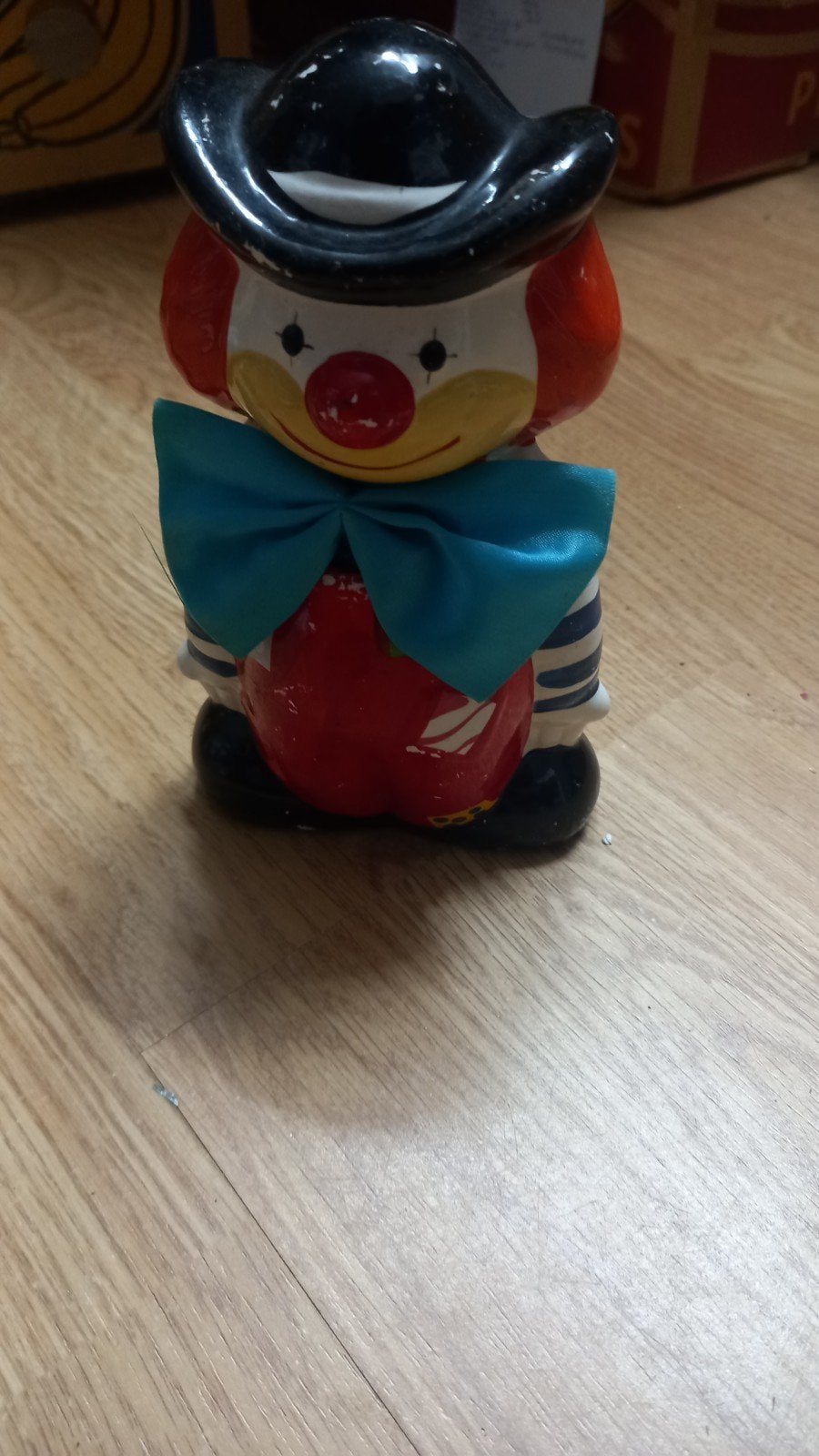 Spaarpot Clown - 17 cm hoog, Ophalen of Verzenden, Gebruikt, Steen, Aardewerk of Keramiek, Overige thema's