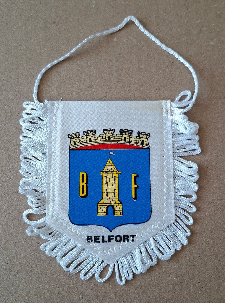 Belfort, Ophalen of Verzenden, Gebruikt, Buitenlandse clubs, Vaantje of Sjaal