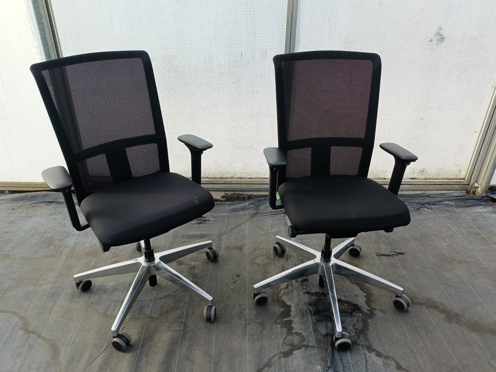 2 nette en goed werkende Interstuhl Se7en bureaustoelen, Ophalen, Gebruikt, Zwart, Bureaustoel