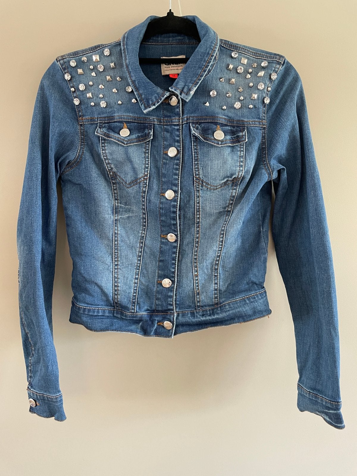 Spijkerjasje 34, Ophalen, Zo goed als nieuw, Maat 34 (XS) of kleiner, Blauw