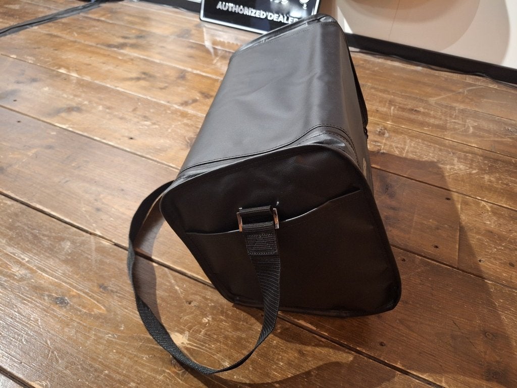 Boss CB-CS1 Hoes voor Boss Cube Street II - B-stock, Hive 2, 1530 Arlington Business Park, Theale, Reading, RG7 4SA, Verenigd Koninkrijk