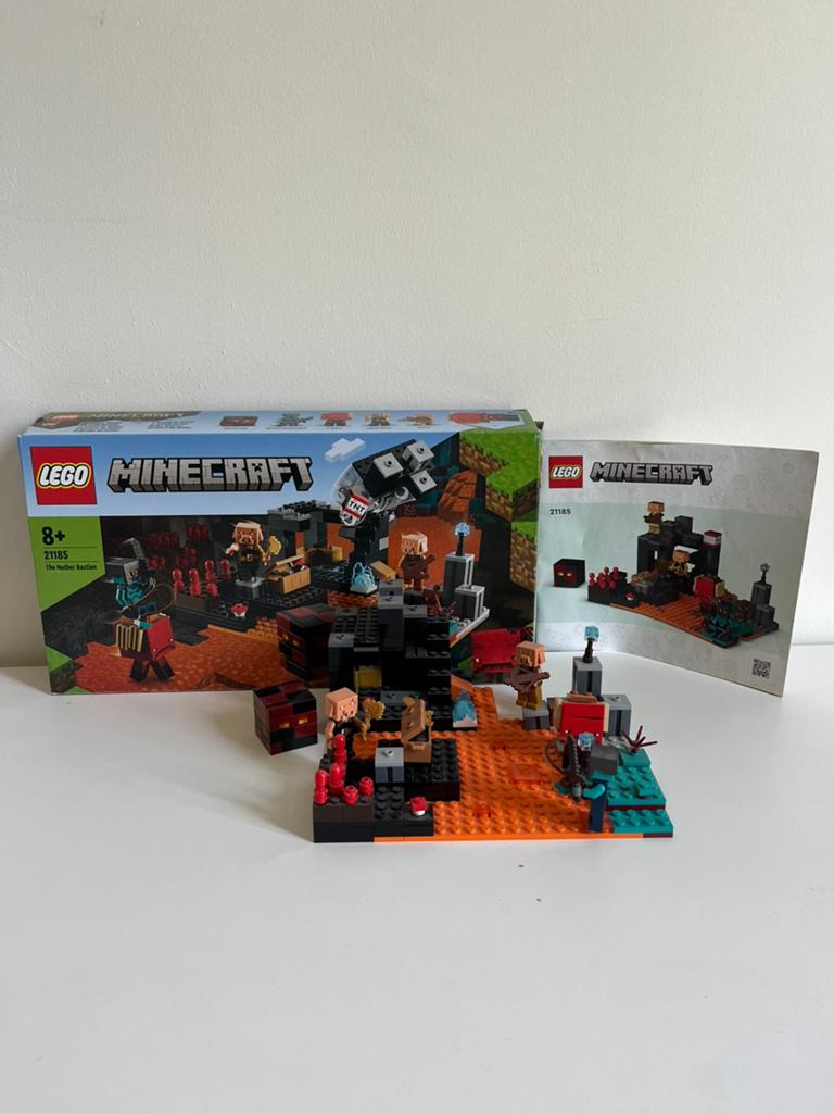 Lego minecraft the nether bastion 21185, Gebruikt, Minecraft, Lego, Ophalen of Verzenden