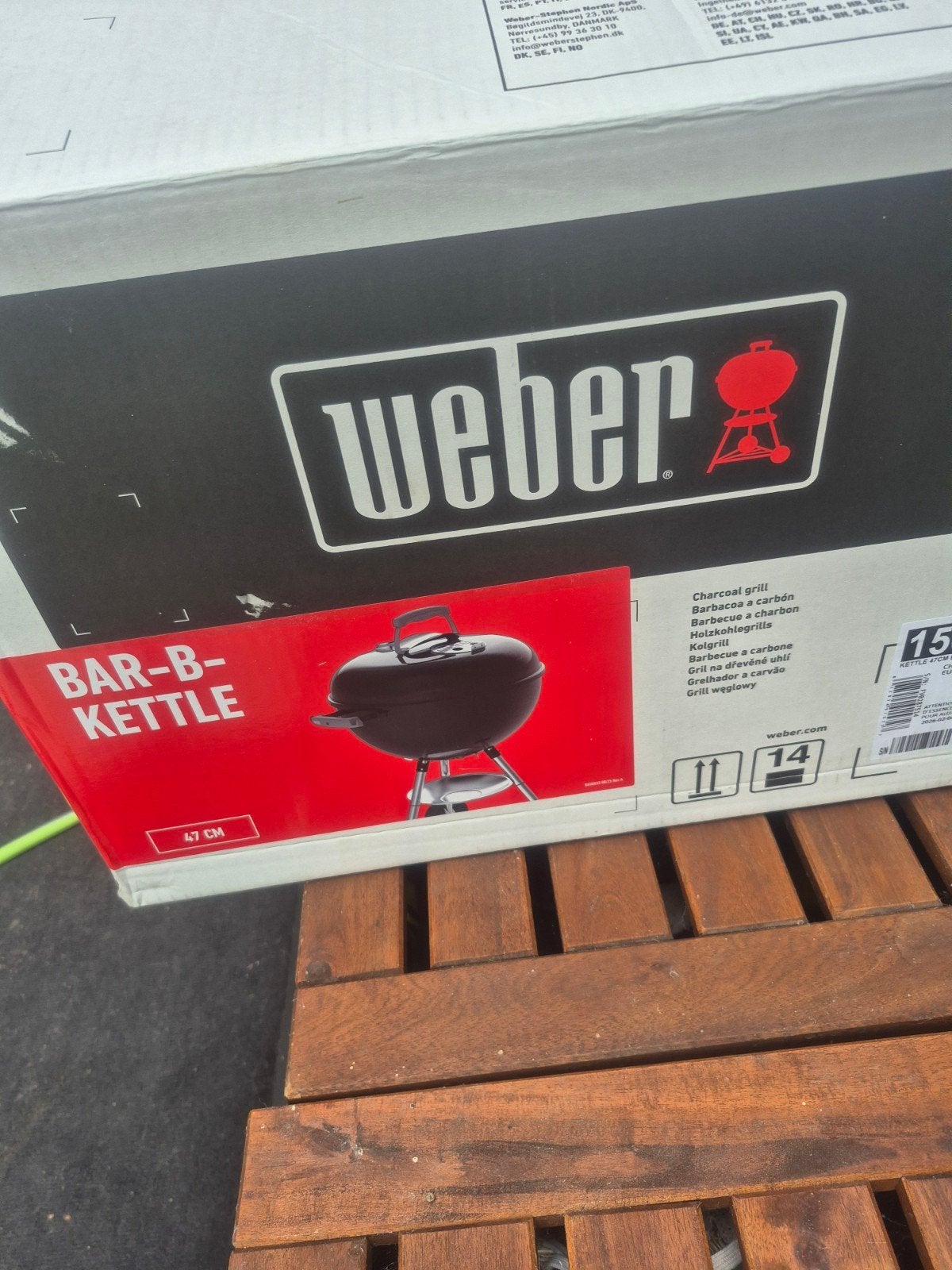 Nieuwe Weber Bar-B-Kettle Houtskoolbarbecue 47 cm, Tuin en Terras, Ophalen of Verzenden, Nieuw, Weber, Met accessoires