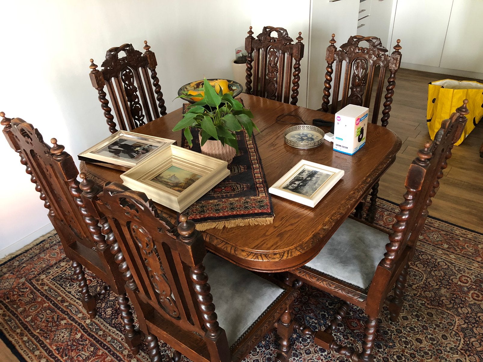 Mechelse antieke / oude eethoek (6 stoelen), Ophalen, Gebruikt, Brocante, 6 tot 8 stoelen
