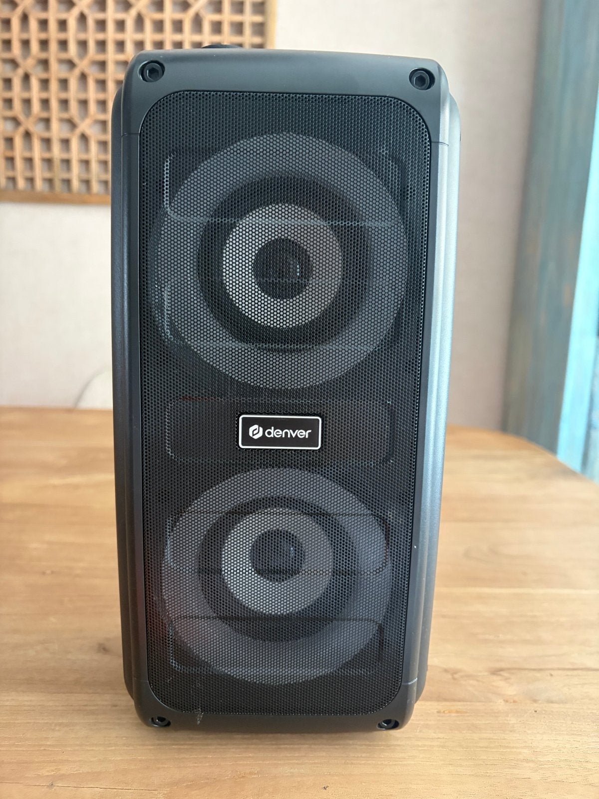 Denver Party Speaker - Draagbare Bluetooth Speaker, Gebruikt, Party speaker, AUX-ingang, Minder dan 60 watt