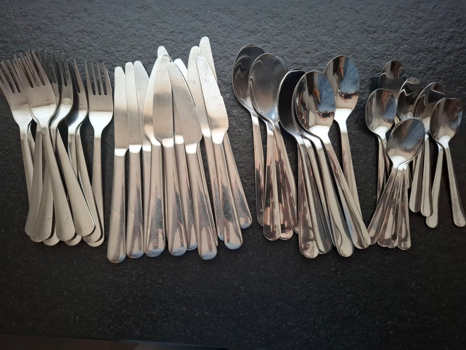 48 delige bestekset - vorken, messen, lepels, Gebruikt, Bestekset, IKEA, Ophalen of Verzenden
