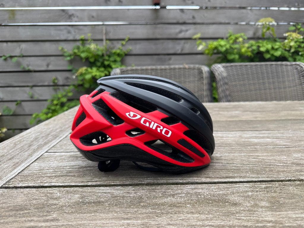 Giro Agilis fietshelm - maat M (55-59) - zwart/rood, Ophalen, Zo goed als nieuw, Heer of Dame, M