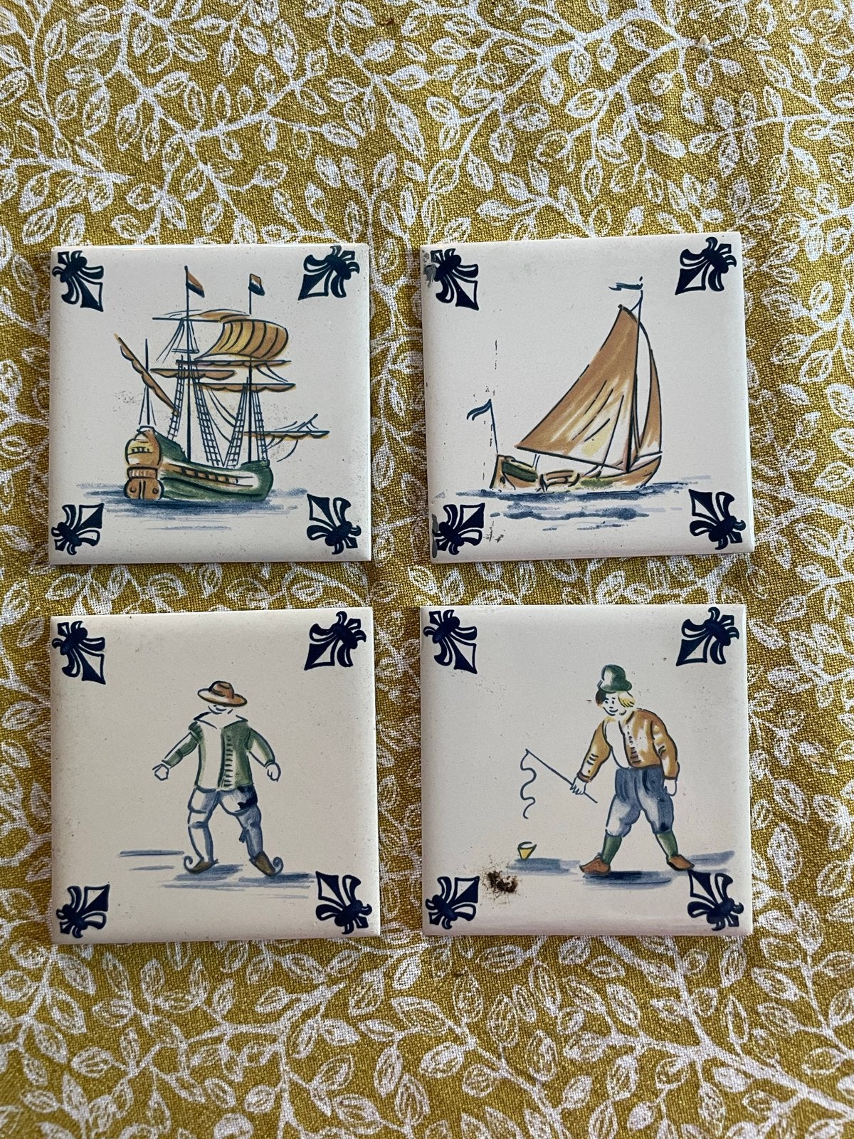 4 KLM Business Class Delfts blauwe tegeltjes., Verzamelen, KLM Huisjes, Ophalen of Verzenden