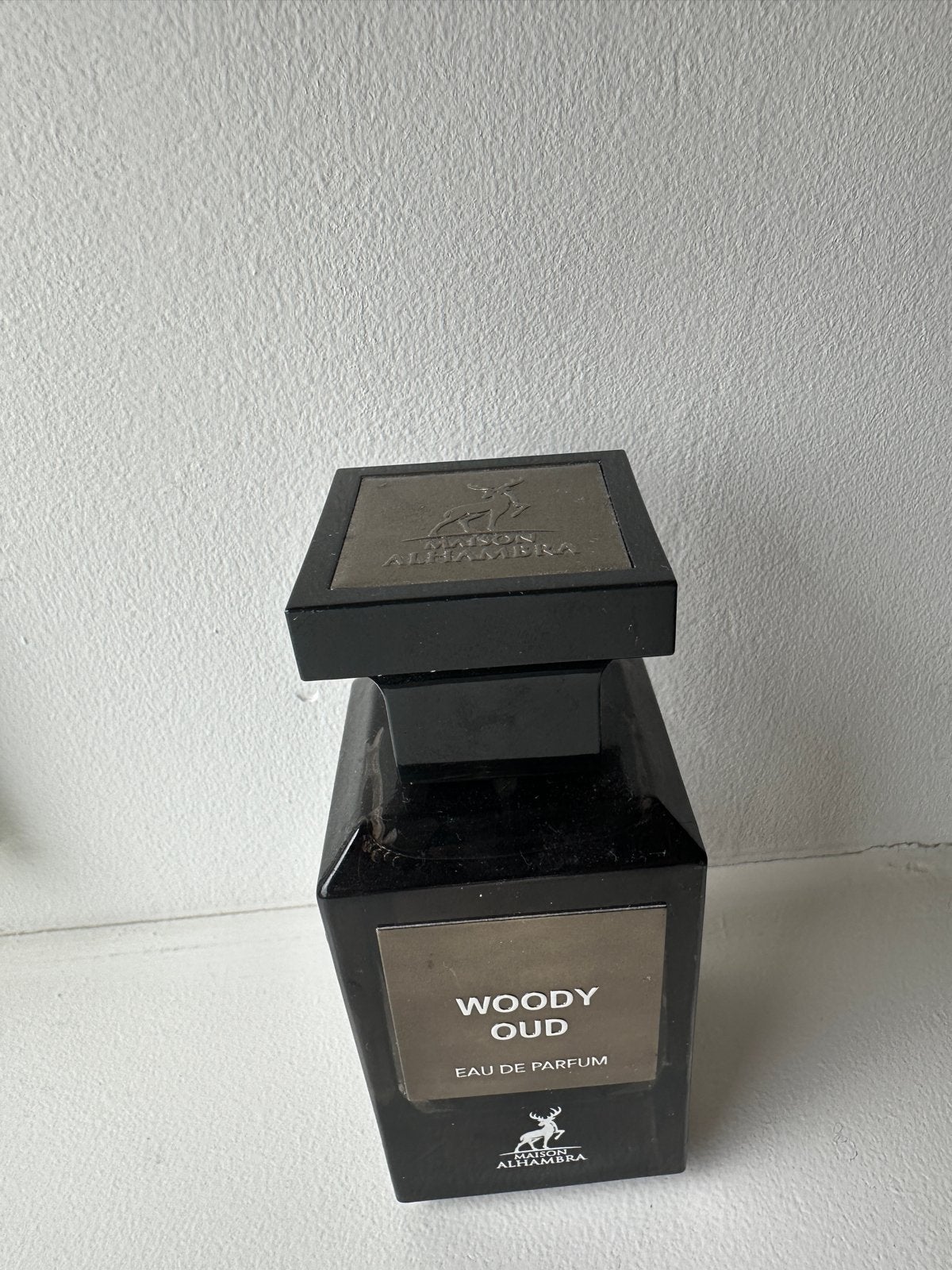 Maison Alhambra Woody Oud Eau de Parfum 80ml, Ophalen of Verzenden, Zo goed als nieuw