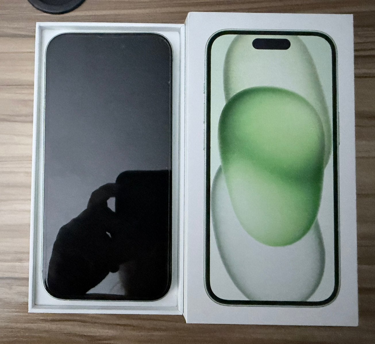 Foto 3 van 📱 iPhone 15 128GB – Mintgroen 🍃