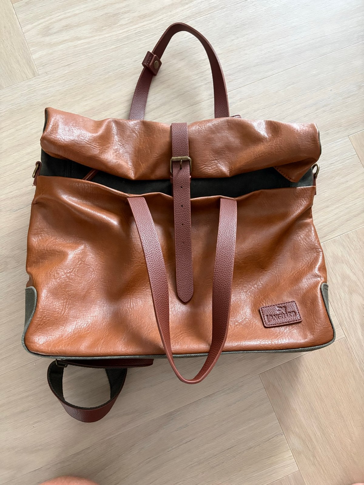 Nieuwe Vanguard Rolltop Tas - Stijlvol en Praktisch, 40 cm of meer, Nieuw, Waterdicht, Ophalen