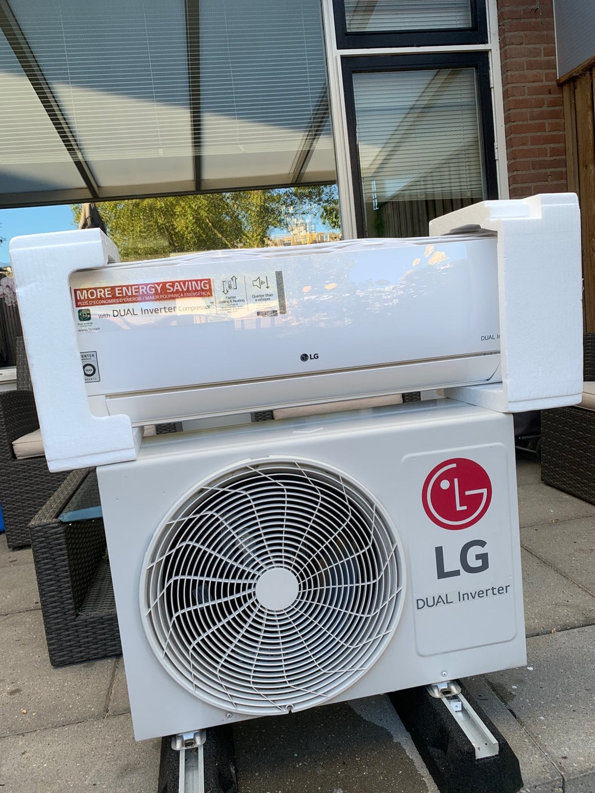 Singel split unit 9000btu LG, Witgoed en Apparatuur, Ophalen, Koelen en Ontvochtigen, Minder dan 60 m³, 3 snelheden of meer