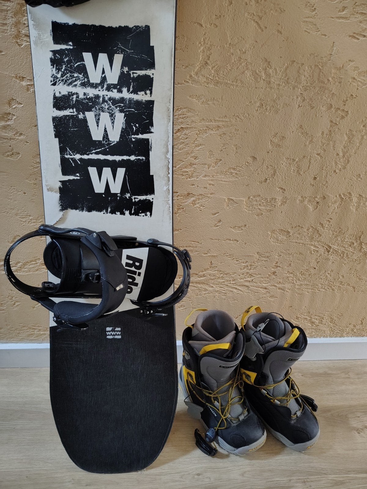 Snowboard K2 WWW Ride bindingen en Salomon Kiana boots, Ophalen, 140 tot 160 cm, Gebruikt, Overige typen