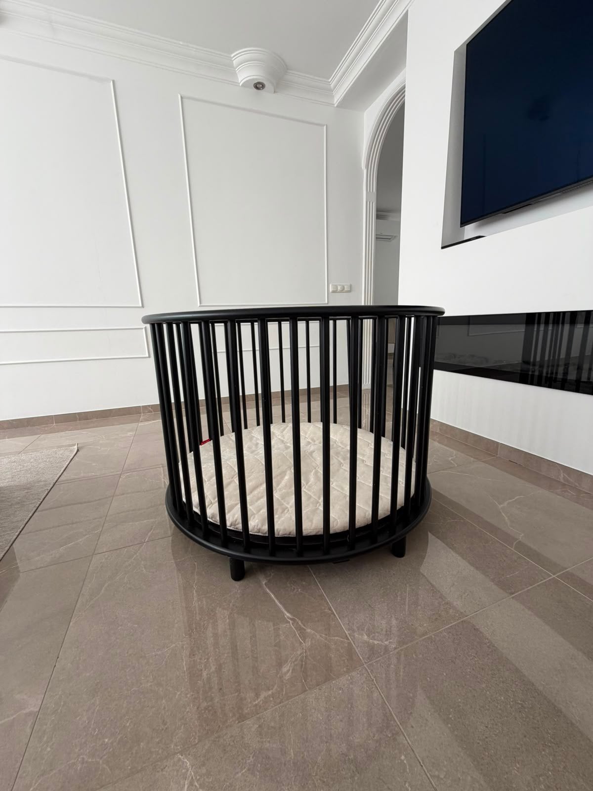 Bopita box rond mat zwart + matras, Kinderen en Baby's, Boxen, Ophalen, Zo goed als nieuw, Rond