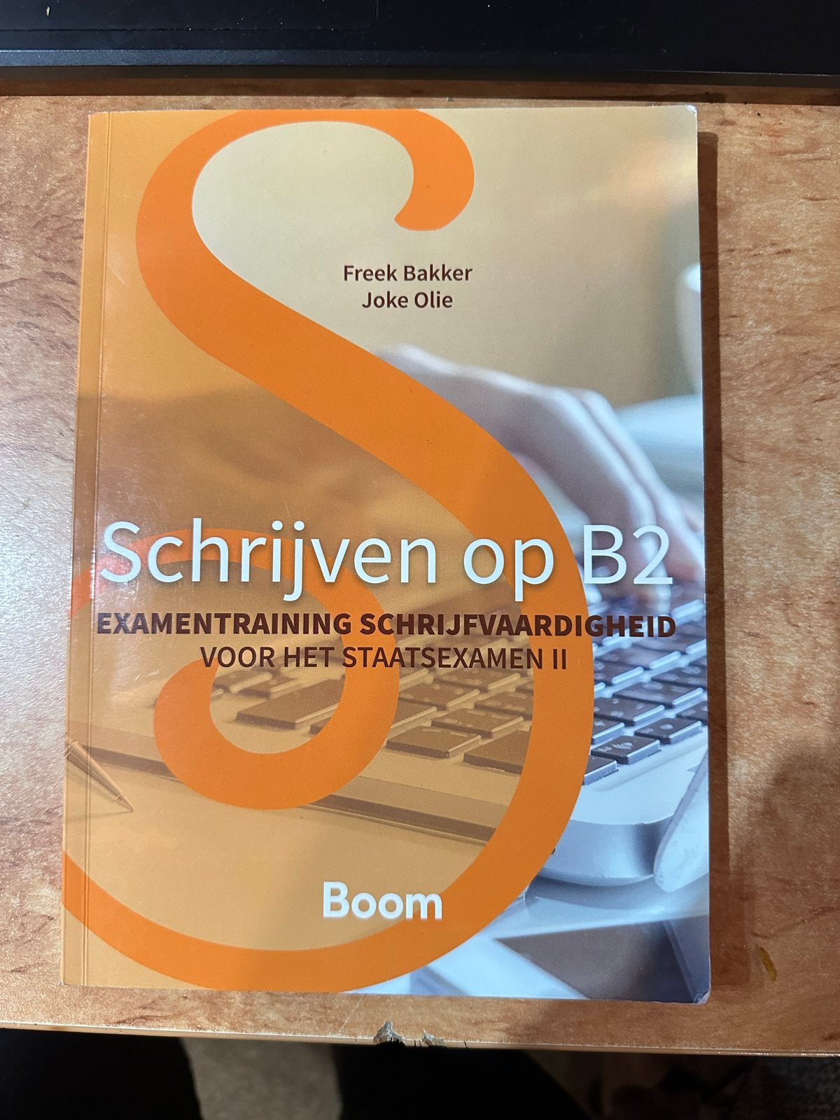 Schrijven op B2 - Examentraining Staatsexamen II, Ophalen, Alpha, Zo goed als nieuw, HBO