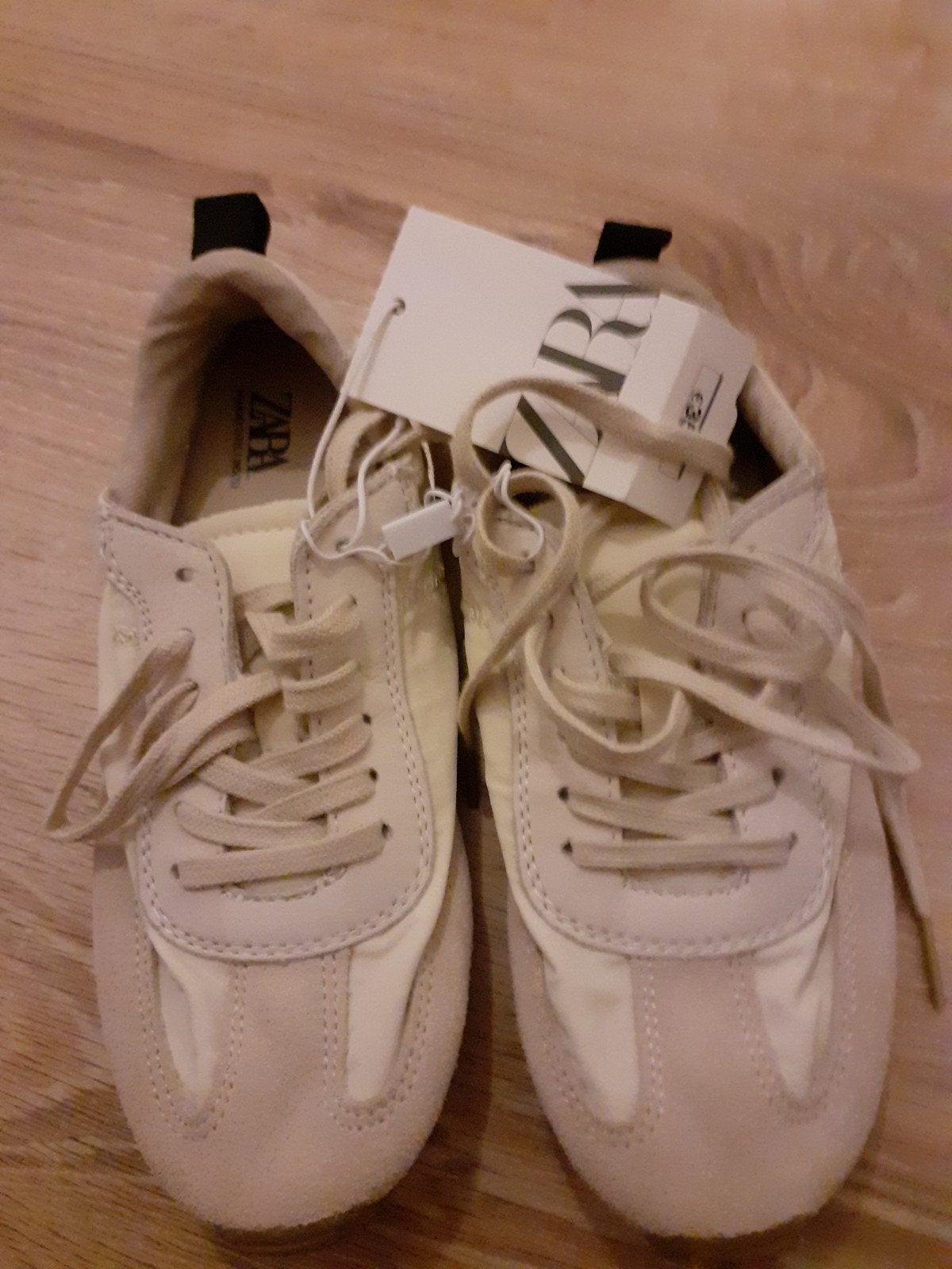 nieuwe flexibele gympen van Zara maat 33, Meisje, Schoenen, Nieuw, Ophalen of Verzenden
