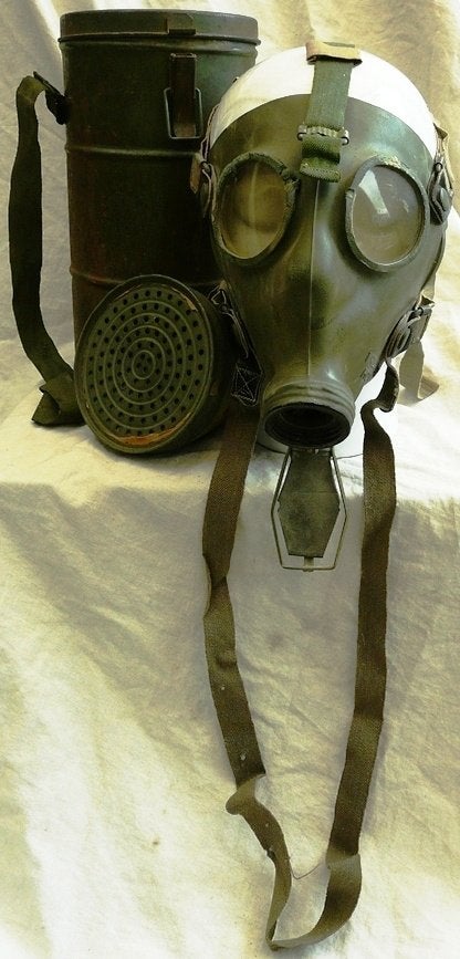 Gasmasker Vredestein, type II/III, maat 5, met Trommel, 1939, Ophalen of Verzenden, Overige soorten, Nederland, Overige typen
