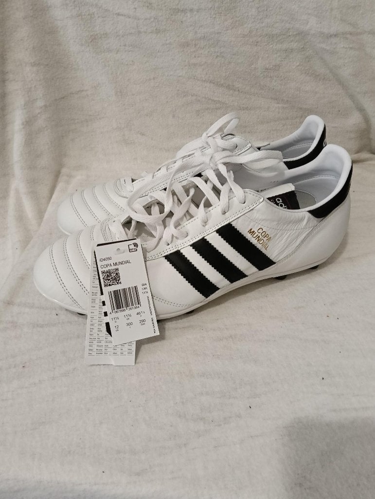 Nieuw Adidas Copa Mundial voetbalschoenen maat 46 2/3., Maat XS of kleiner, Schoenen, Nieuw, Ophalen of Verzenden