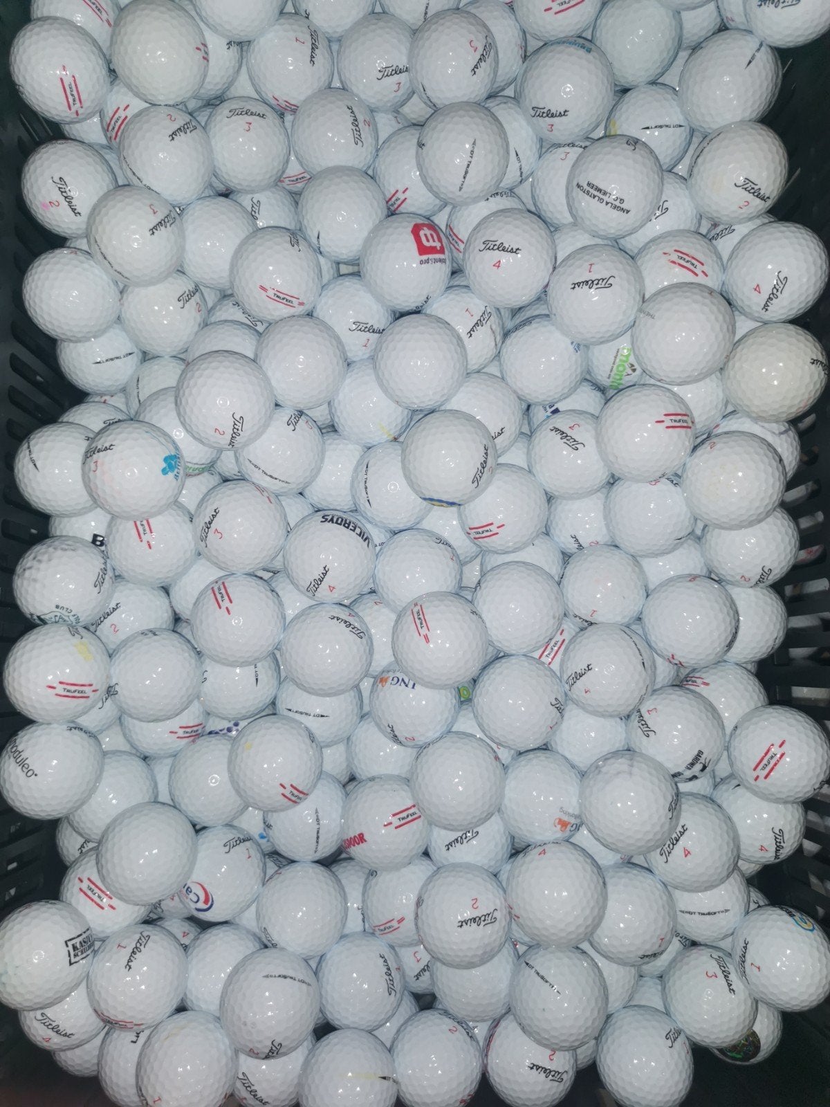 Titleist trufeel golfballen 50 stuks AAAA kwaliteit, Sport en Fitness, Golf, Ophalen of Verzenden, Zo goed als nieuw, Bal(len)