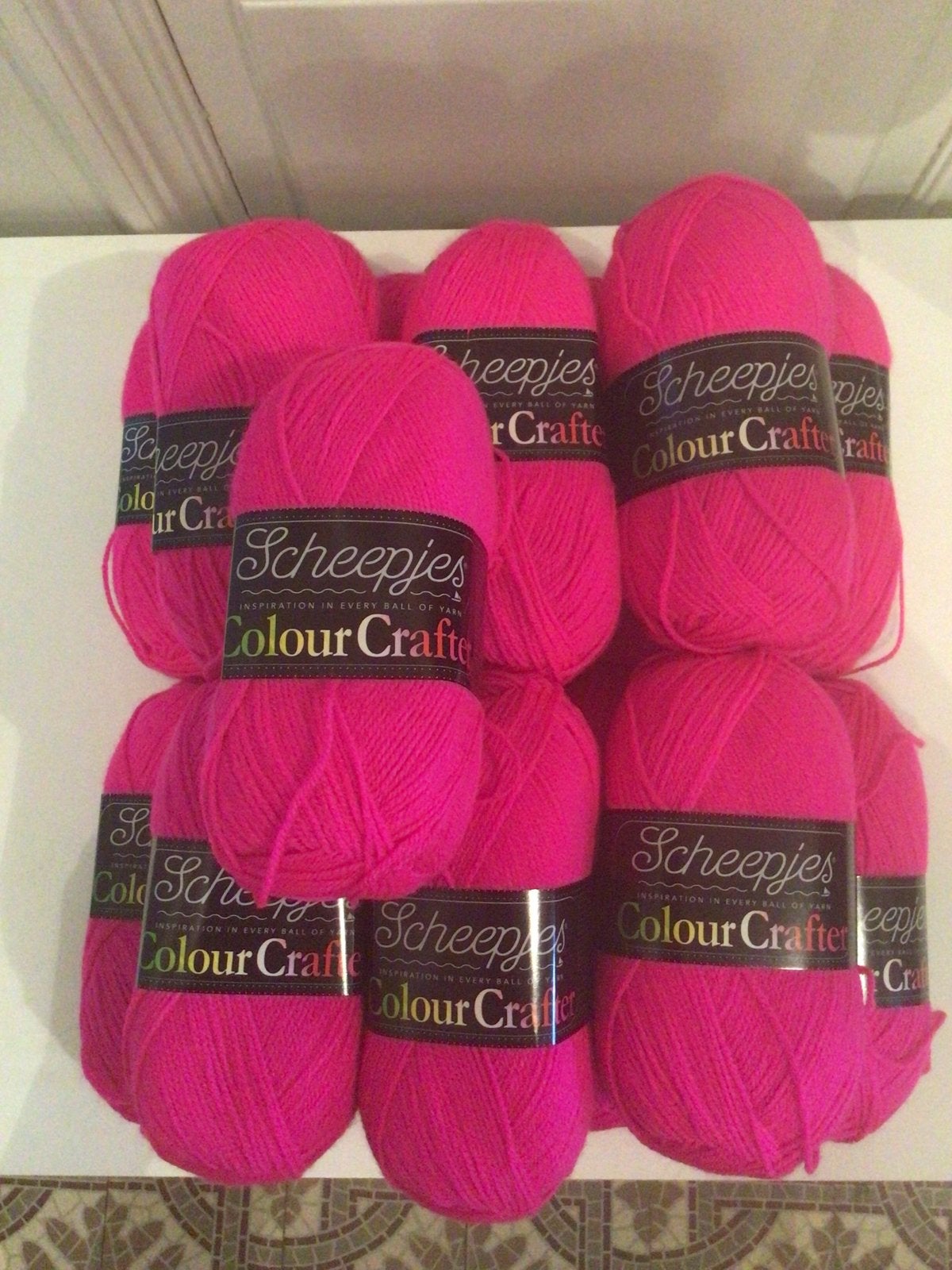 Scheepjes Colour Crafter Hilversum Roze Wol - 15 bollen, Hobby en Vrije tijd, Ophalen of Verzenden, Nieuw, Breien of Haken, Wol of Garen