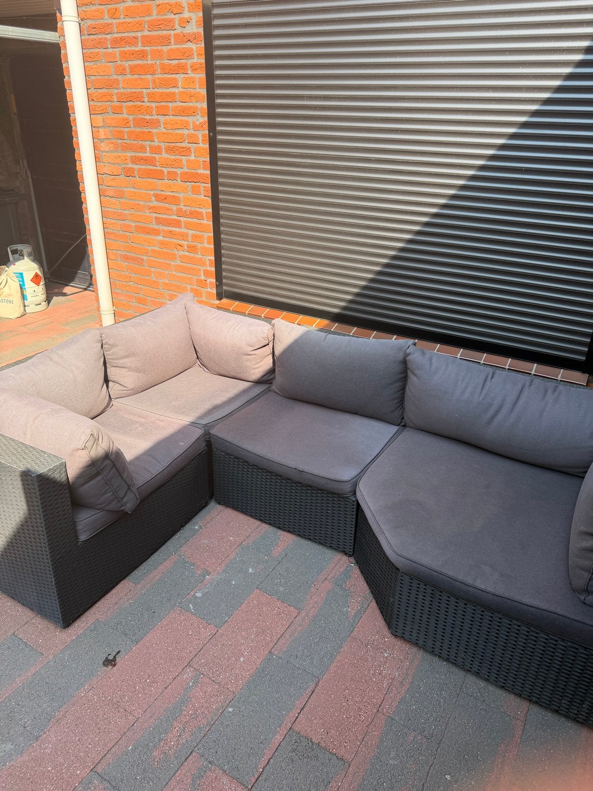 Gratis af te halen: Loungeset met aandachtspunten, Tuin en Terras, Tuinsets en Loungesets, Ophalen, 5 zitplaatsen, Gebruikt, Loungeset