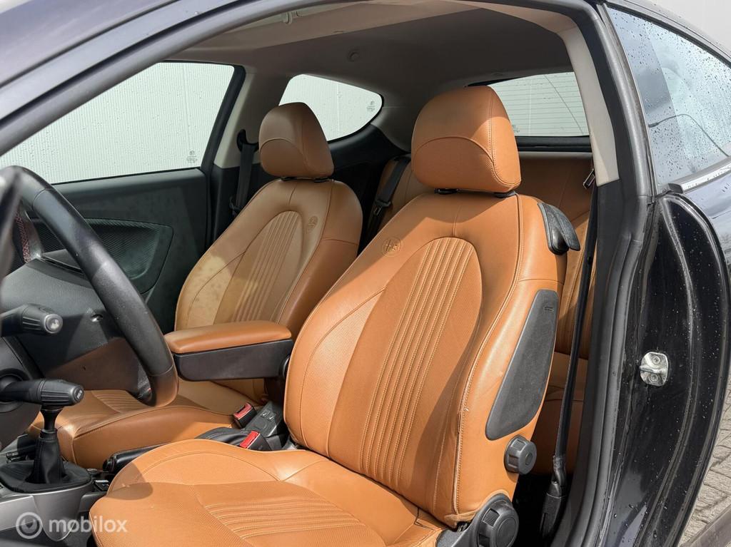 Alfa Romeo MiTo 1.3 JTDm ECO Business Executive | Panorama |, Euro 5, Gebruikt, 4 cilinders, Bruin