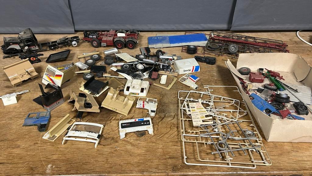Modelbouw vrachtwagen’s faller. Daf. Renault., Overige merken, Gebruikt, 1:50 of kleiner, Ophalen of Verzenden