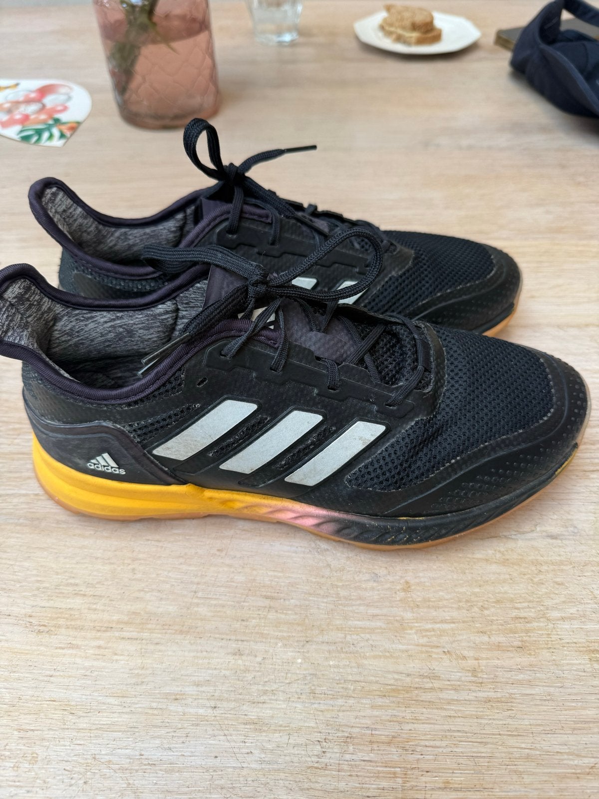 ADIPOWER HOCKEY 2.1 HOCKEYSCHOENEN - Zwart - 40/41, Ophalen, Gedragen, Zwart, Sportschoenen
