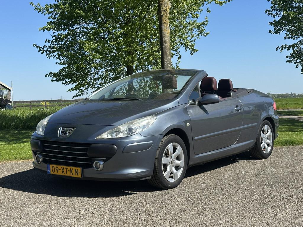 Peugeot 307 CC 2.0-16V Nette staat * Automaat (bj 2007), Auto's, Gebruikt, 4 cilinders, Cabriolet, 4 stoelen