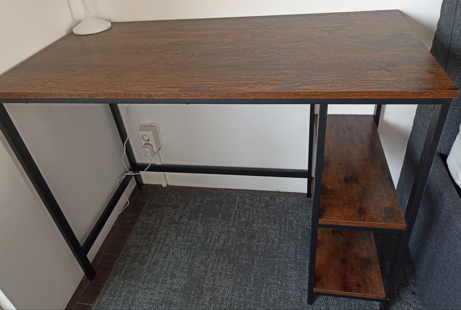 Te koop:  Bureau / Computertafel – Industrieel design, Opbergruimte, Hout, Bruin, Ophalen of Verzenden