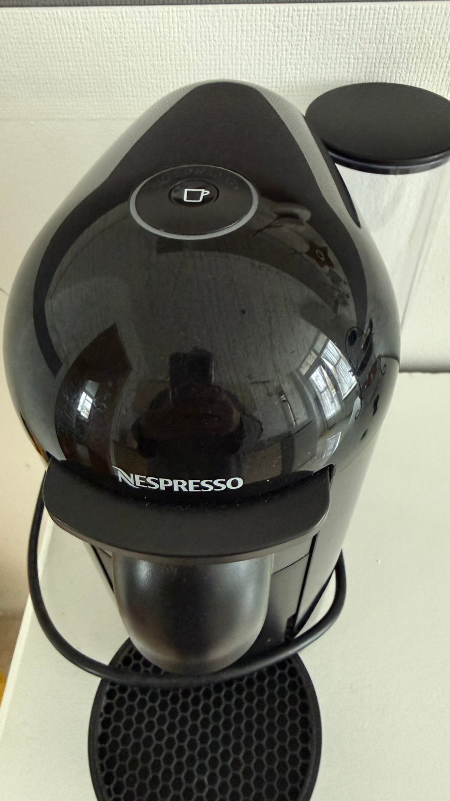 Nespresso koffiemachine, Ophalen of Verzenden, Zo goed als nieuw, Koffiemachine