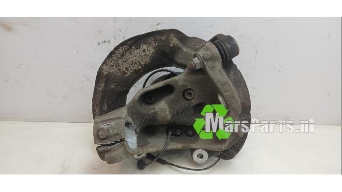 Fusee rechts-voor van een BMW 3-Serie, Gebruikt, -, -, Ophalen of Verzenden