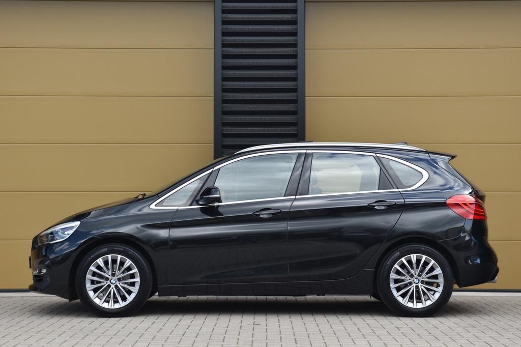 BMW 2 Serie Active Tourer 218i High Executive * Luxury line, Auto's, Lichtsensor, Gebruikt, Met garantie (alle), Zwart