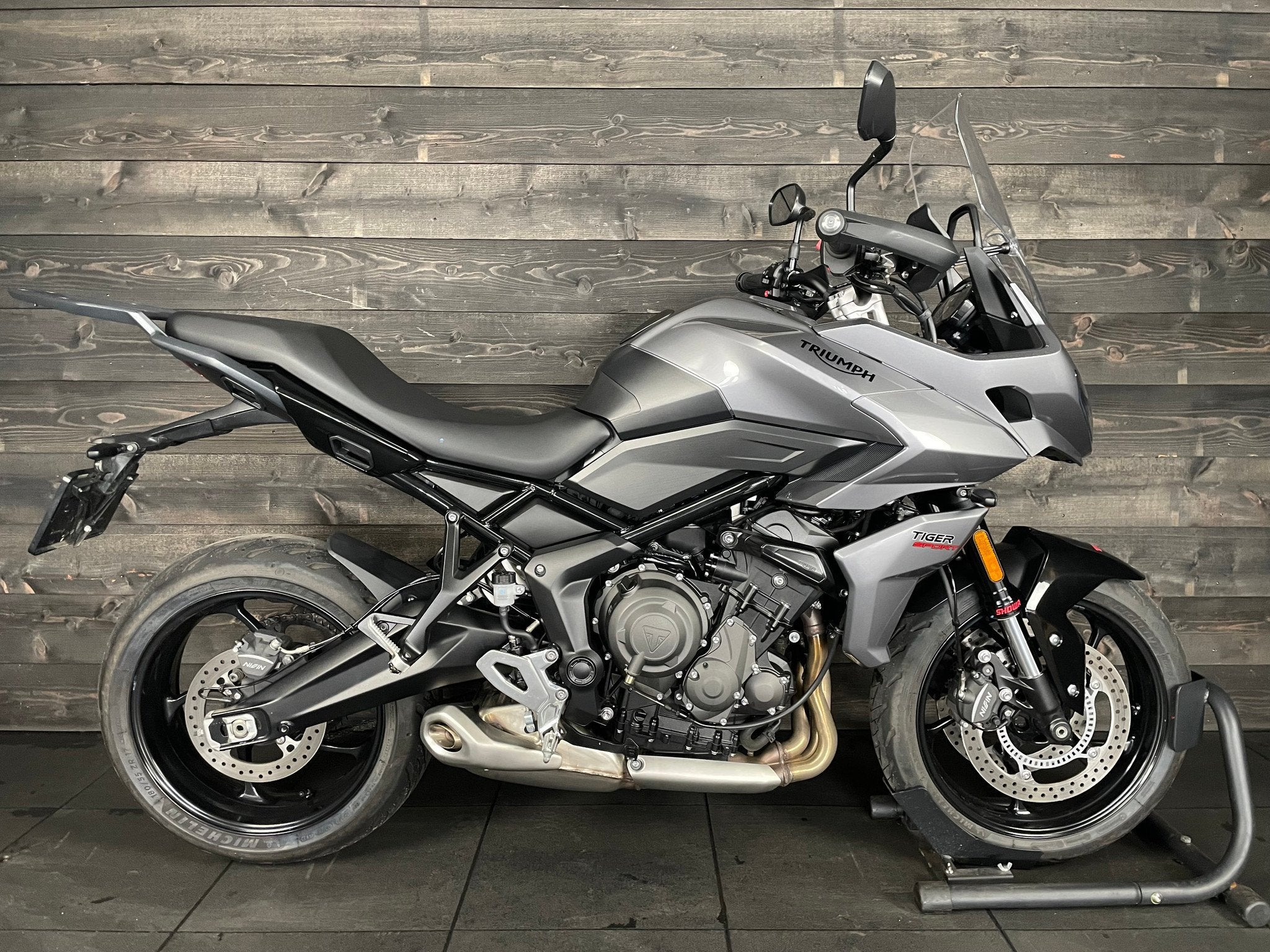 Triumph TIGER SPORT 660 GRAPHITE (bj 2023), Sport, Meer dan 35 kW, 660 cc, Bedrijf