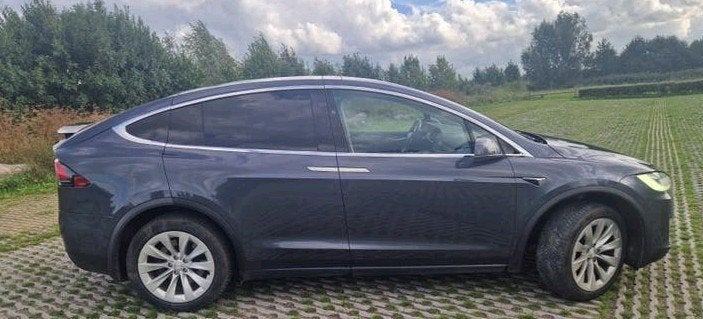 Tesla Model X 100 D uit 2018 met HW 2.5, trekhaak & 7 zitter, Auto's, Automaat, Model X, Zwart, 2433 kg