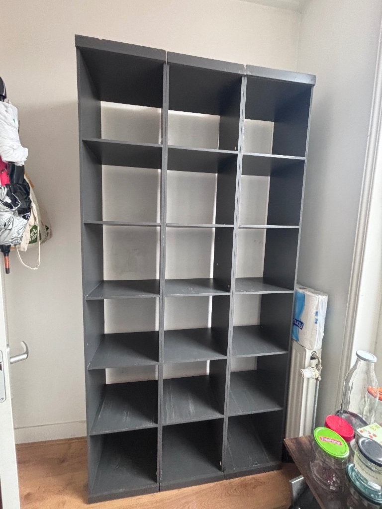 3x Boekenkast/Opbergkast - Grijs - 225x38x35 cm