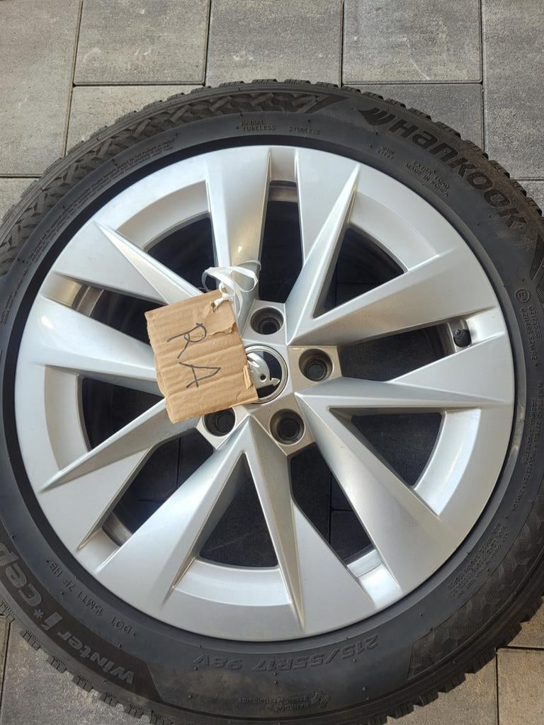 Velgen met winterbanden Audi / VW / Skoda / Seat / Cupra, Ophalen, Velg(en), 17 inch, Winterbanden