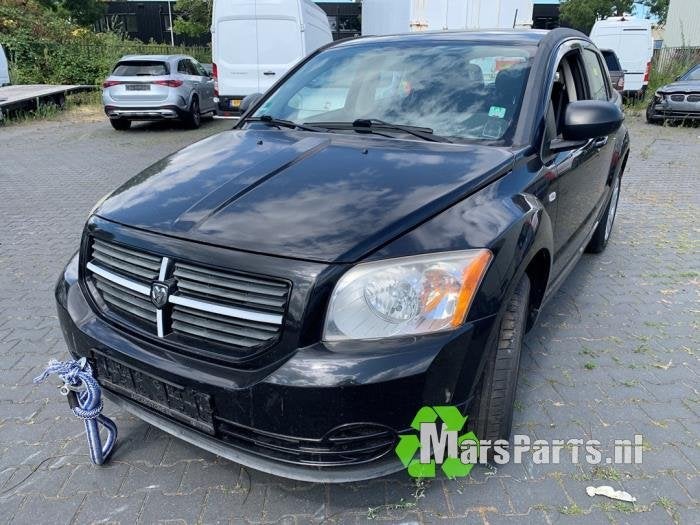 Remklauw (Tang) links-voor van een Dodge Caliber, Gebruikt, -, -, Ophalen of Verzenden