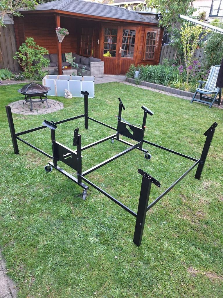 Onderstel van een tennistafel, Sport en Fitness, Tafeltennis, Ophalen, Net, Batje(s) of Balletje(s), Inklapbaar