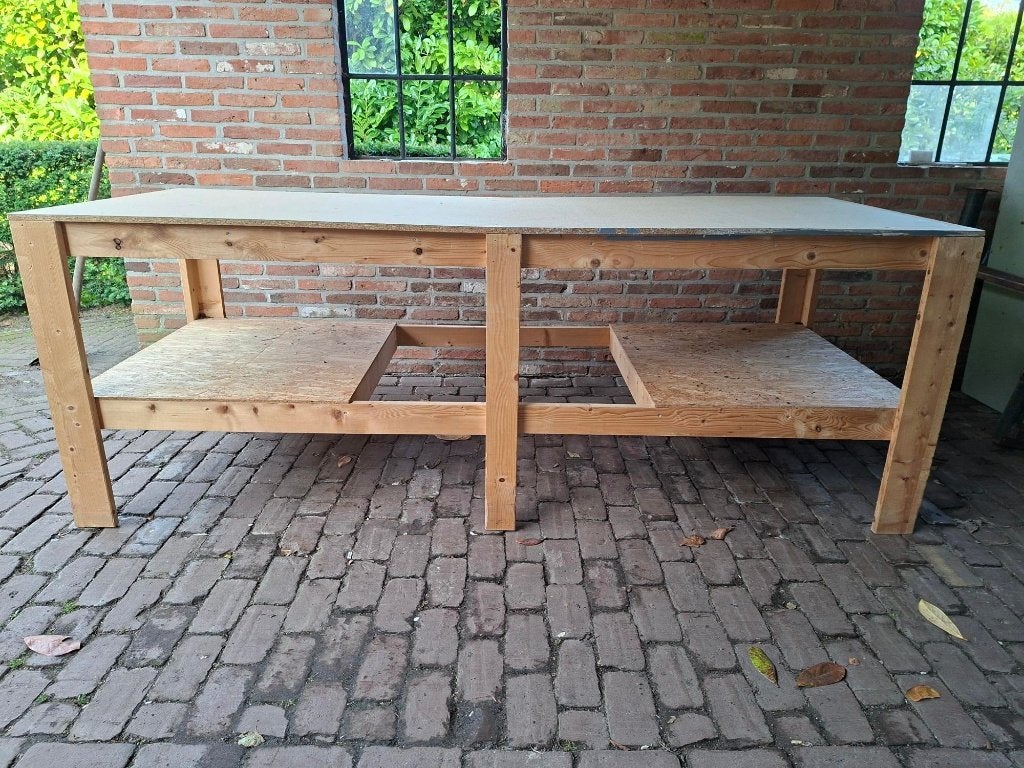 Goede stevige houten werkbank/ werktafel!, Doe-het-zelf en Verbouw, Ophalen, Gebruikt, 170 cm of meer