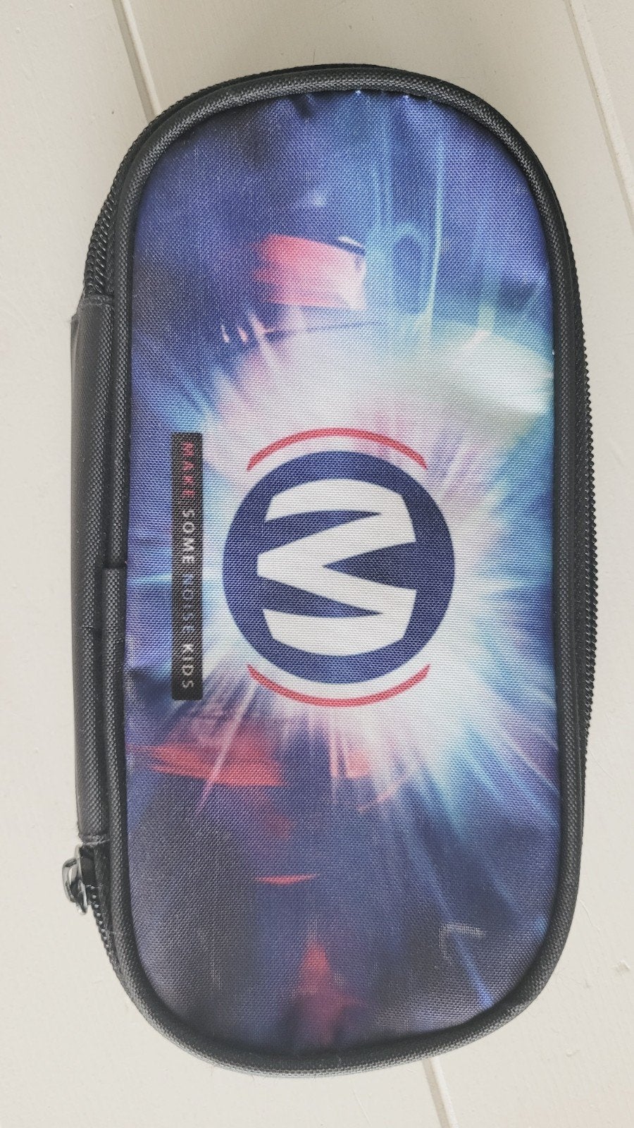 Etui van Make some noise kids/ MSNK, Ophalen of Verzenden, Zo goed als nieuw