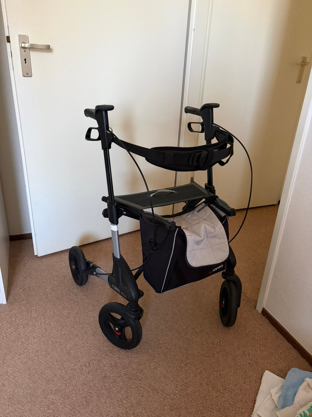 Topro Troja rollator, Ophalen, Opvouwbaar, Zo goed als nieuw