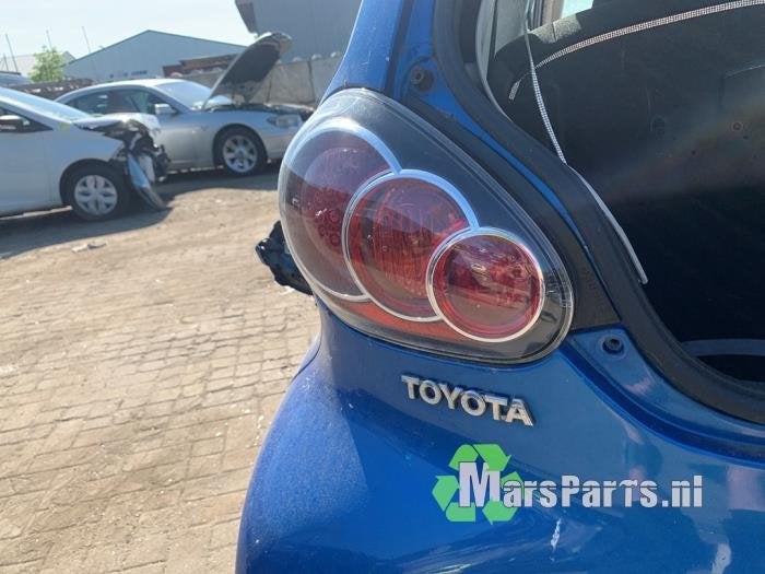 Achterlicht links van een Toyota Aygo, Gebruikt, -, -, Ophalen of Verzenden
