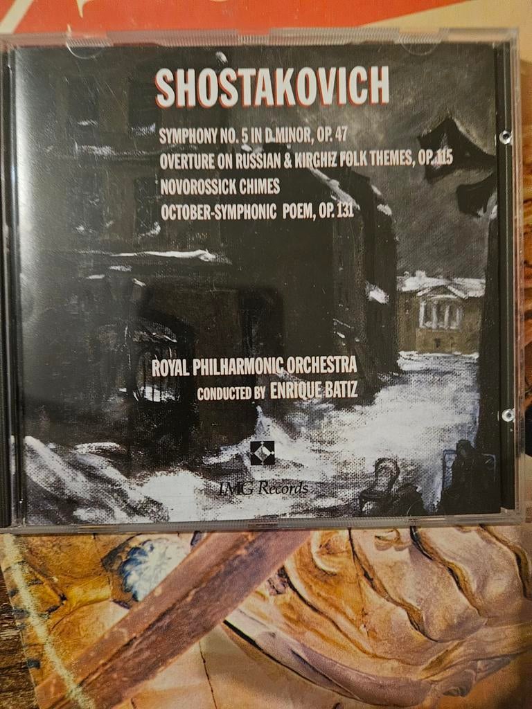 Shostakovich: Symfonie 5, Overtures - Royal Philharmonic, Ophalen of Verzenden, Romantiek, Gebruikt, Orkest of Ballet
