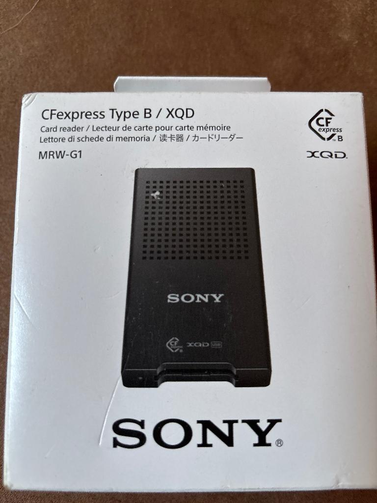 Sony CFexpress type B / XQD card reader, Audio, Tv en Foto, Fotografie | Geheugenkaarten, Overige typen, Nieuw, Ophalen of Verzenden