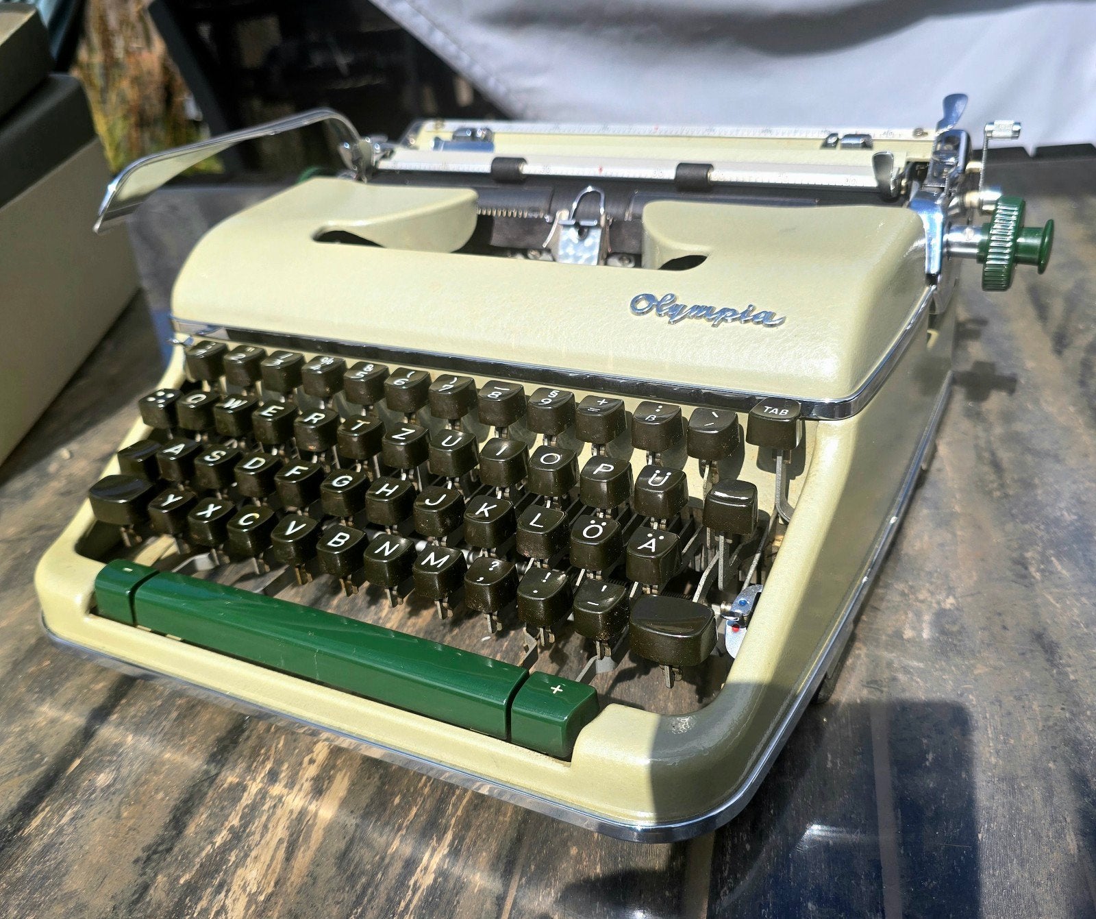 Olympia SM4 typemachine, Diversen, Typemachines, Ophalen