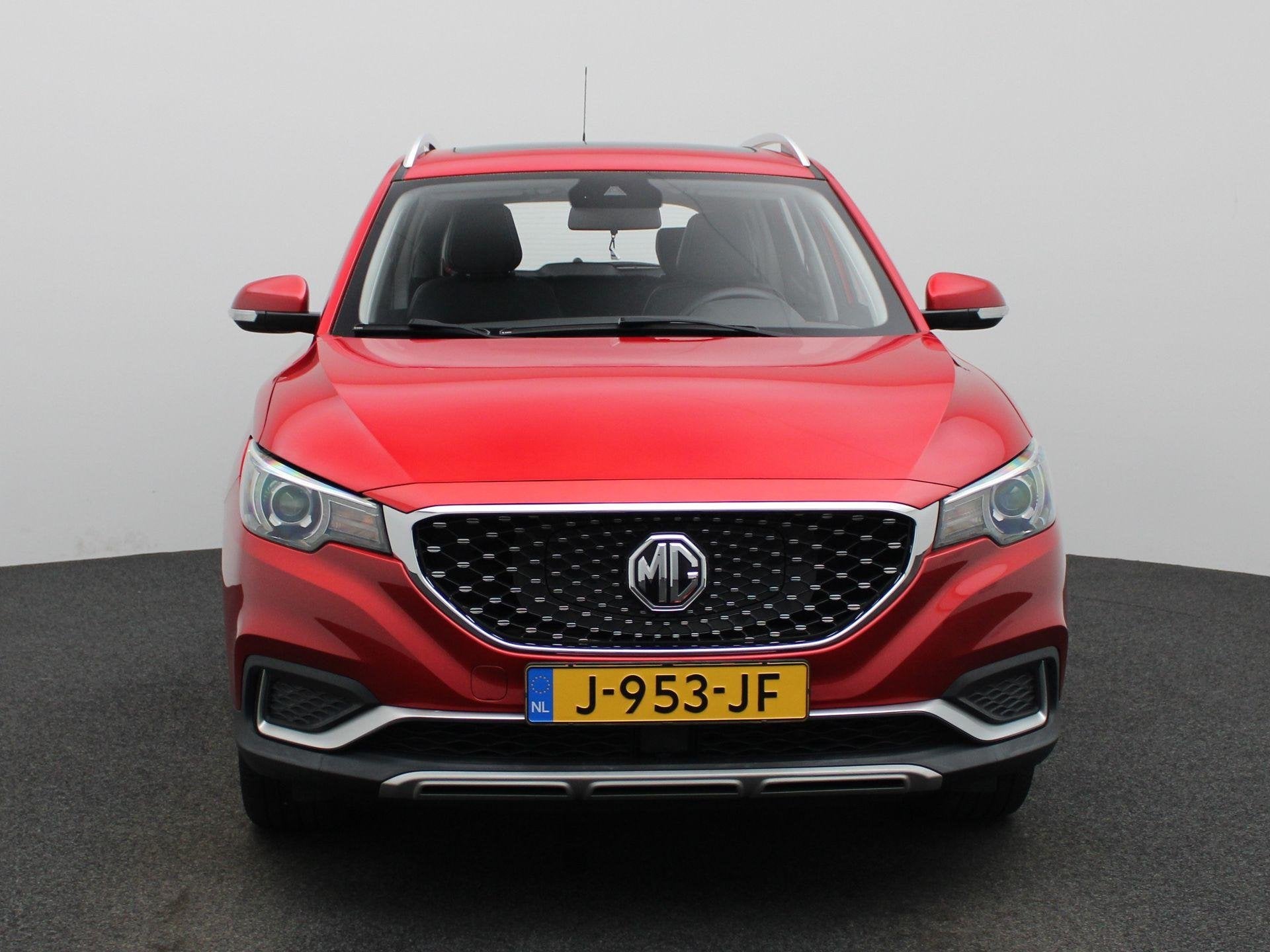 MG MG ZS EV Luxury 45 kWh | Automaat | Panoramadak | Leder |, Auto's, Gebruikt, 143 pk, ZS, 1507 kg